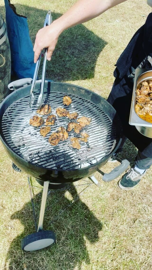 A beautiful Sunday spent with @theaussiesmokerbbq at Harlyn bay laying on a post wedding feast to cap off a full weekend of weddings. We wish both this weekends happy couples all the best for the future! ❤️